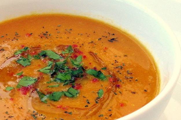 http://markgutkin.com/wp-content/uploads/2014/10/red-lentil-soup.jpg
